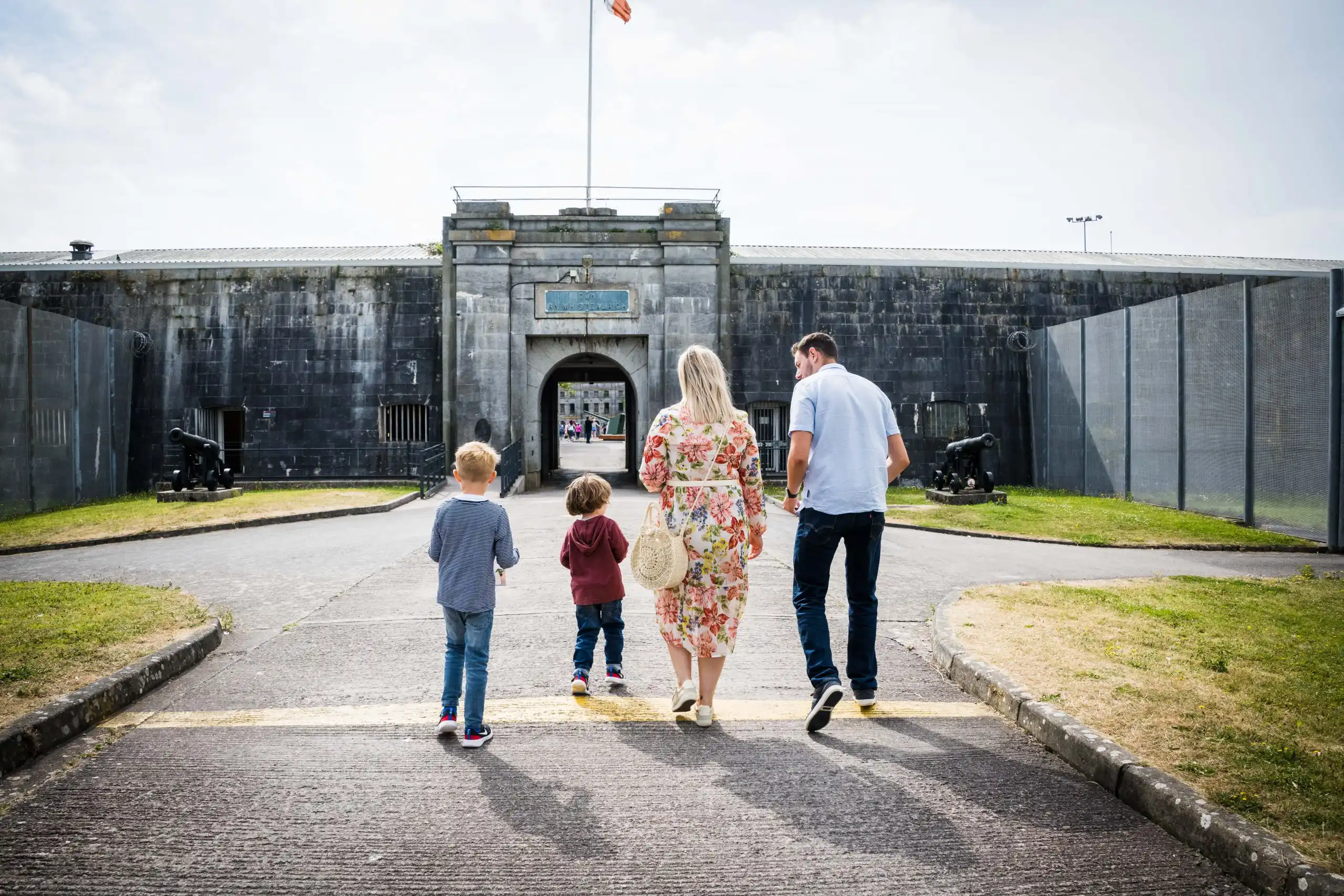 spike island ireland tours